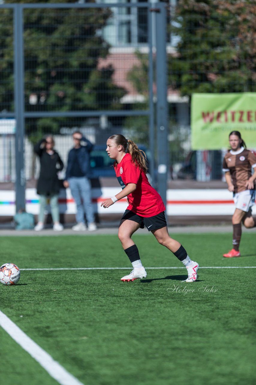 Bild 144 - wBJ FC St. Pauli - Eimsbuetteler TV : Ergebnis: 3:4